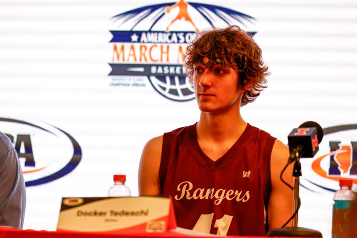 Benton Byron Illinois boys basketball March 7 2024 Nate Latsch 26562